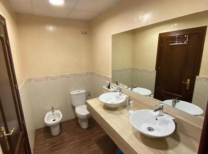 Atico Dos En El Centro De *